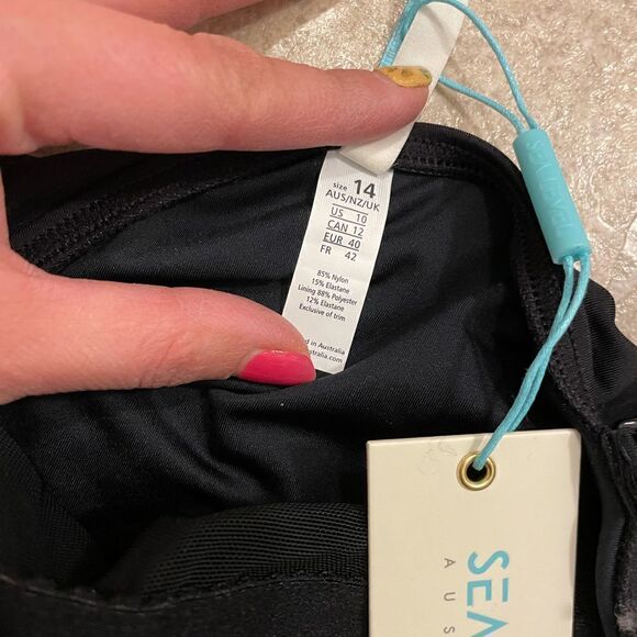 Sea Level Essentials Twist Front multi fit  Singlet Top - Black Size 10 - Picture 6 of 8